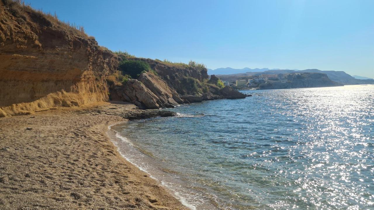 Hello Sunshine - Apartment On The Beach Zubovići 외부 사진